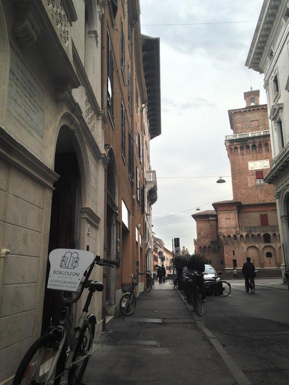 Borgoleoni 18 - Room And Breakfast Ferrara Ngoại thất bức ảnh