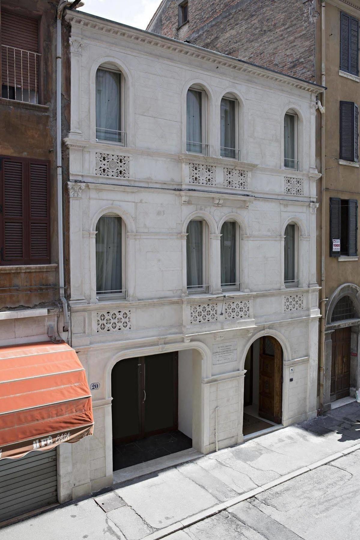 Borgoleoni 18 - Room And Breakfast Ferrara Ngoại thất bức ảnh