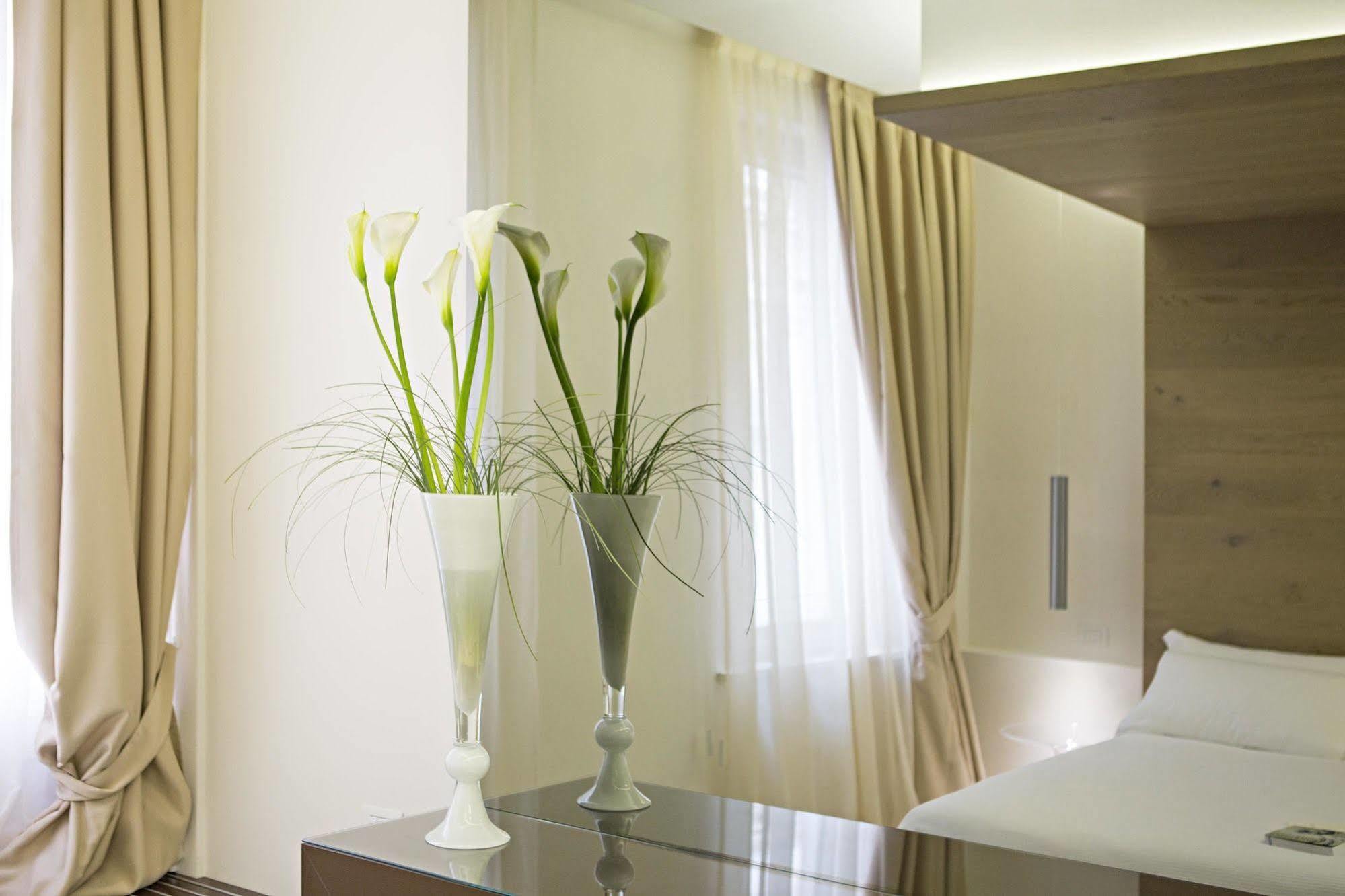 Borgoleoni 18 - Room And Breakfast Ferrara Ngoại thất bức ảnh